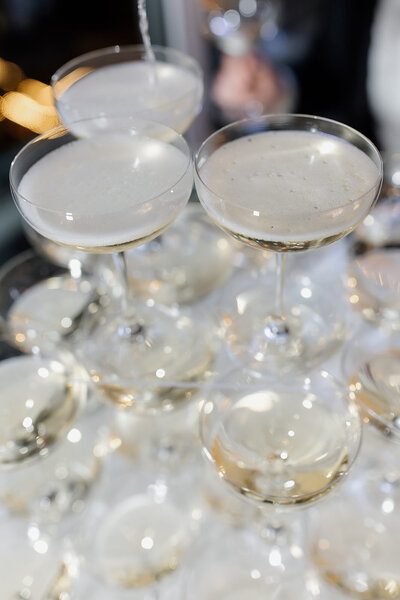 Wedding Photographer in San Francisco, close up of champagne flutes at reception 