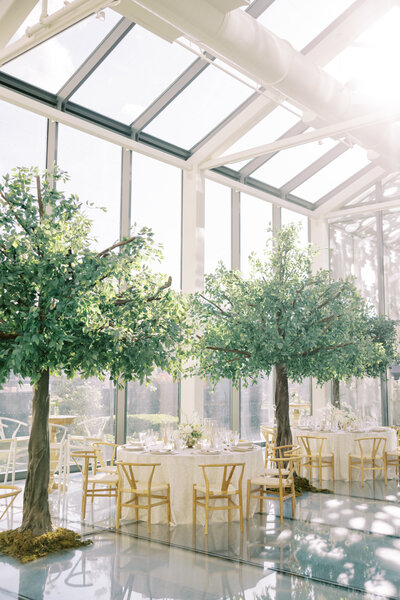 best toronto wedding planner, real wedding at hotel x new fort hall, lush greenery