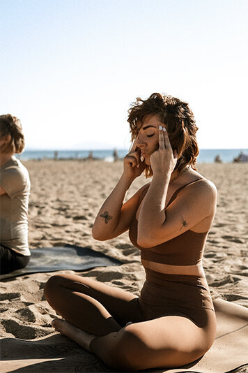 Bérénice cours yoga plage