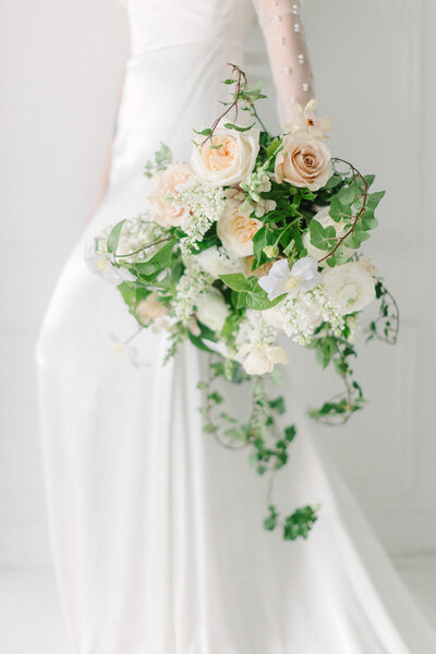 Stunning bridal bouquet - Juno Photo Montreal Wedding photographer