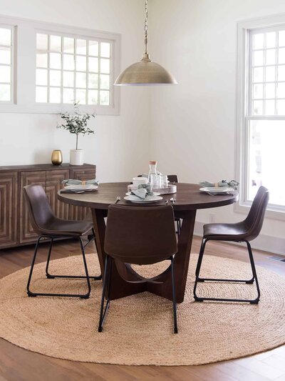 Exquisite Dining Area Interior Design for an Elegant and Inviting Space