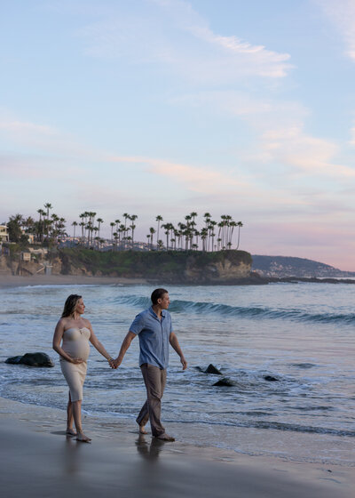 maternity photos at sunset in laguna beach california