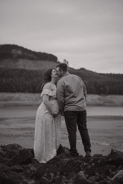 couple holding each other at a location in oregon