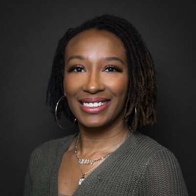 Anjaihs Headshots