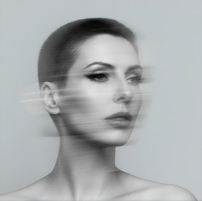 jasmina-kimova-multimedia-artist-monochrome-blur-effect-portrait-los-angeles