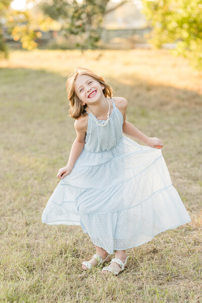 Twirling-at-Houston-family-session