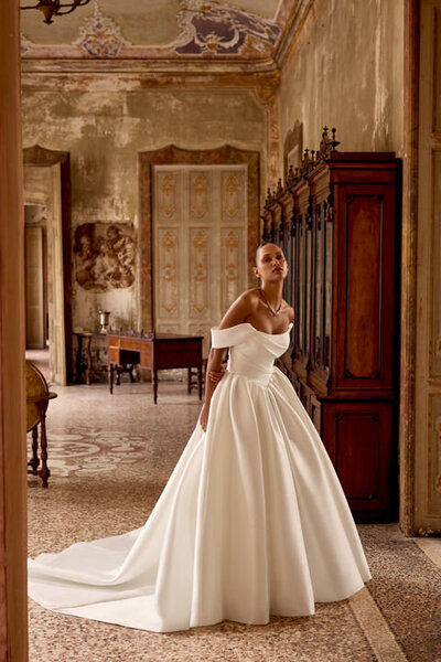 Wedding Dress Designers Montreal | Dream It Yourself Wedding Dress Designers Montreal | Dream It Yourself