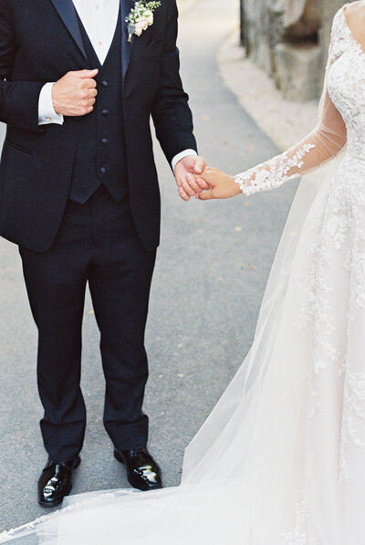 Mariel-and-Dereks-Wedding-Film-1-3
