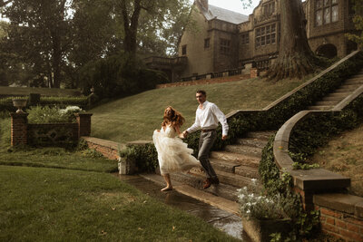couples photoshoot in virginia at lake brainard