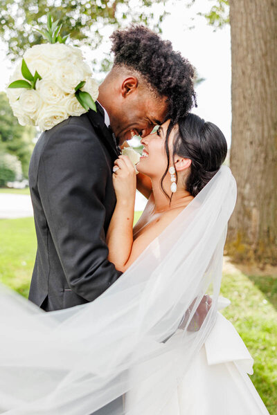 A SUMMER WEDDING AT THE T AUSTIN FINCH HOUSE