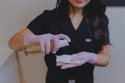 Targeted facial treatment for glowing skin