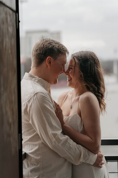 Engagement session in downtown Nasvhille