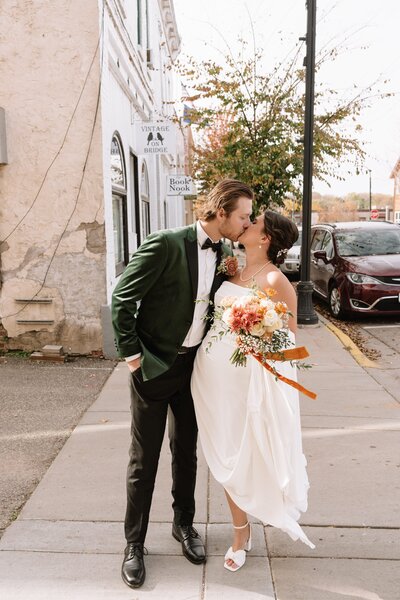 MNWeddingPhotographerS+BBeyondthePines2974