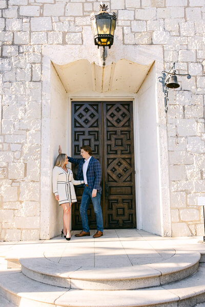 A wedding engagement photo session in Dallas Texas
