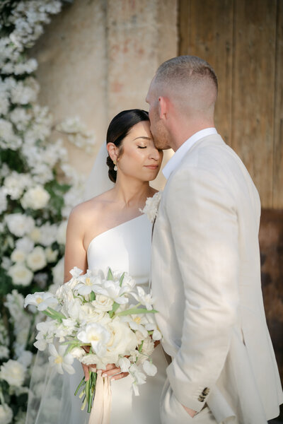 12 COVER maddie-jeff-dimora-delle-balze-wedding-406