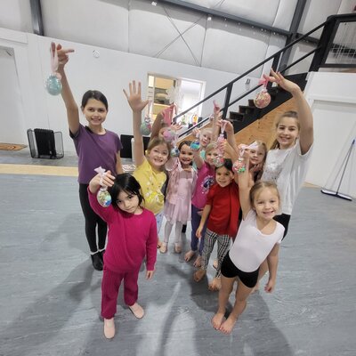 Summer Dance Class at North Kitsap Danceworks in North Kitsap, Kids showing off their crafts
