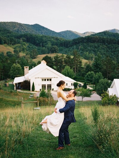 Malfar-FILM-Chestnut Ridge Events Wedding-Asheville-Casie Marie Photography-73