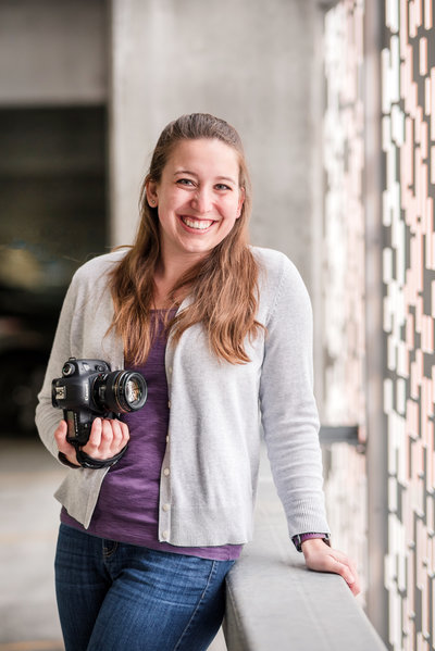 Senior guy in plaid jacket and maroon tie in downtown Fargo