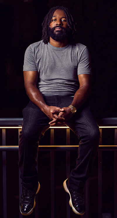 Insatsu Media is a Black photographer who provides lifestyle photos in the Vinings, Georgia area for Black men and womxn