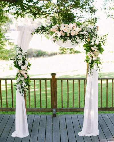 the venue at inn on the creek Yael + Ryan emily anne photography 2 two legged woody pergola with fabric on deck-0065
