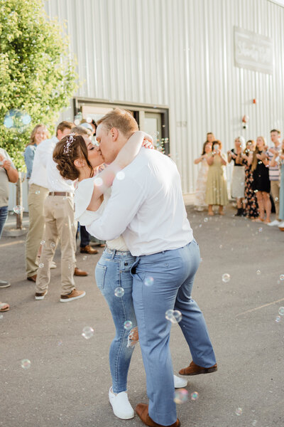 Beautiful Summer Wedding in Twin Falls, Idaho, Idaho Falls Photographer, Summer Wedding Session, Idaho Falls Wedding Photographer, Judith Photo Co