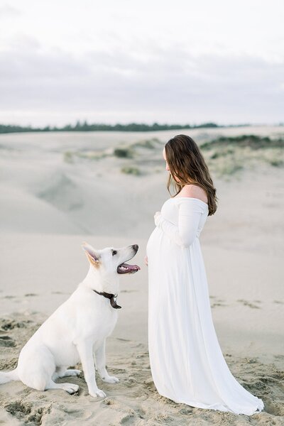 Maternity photos at the oregon coast