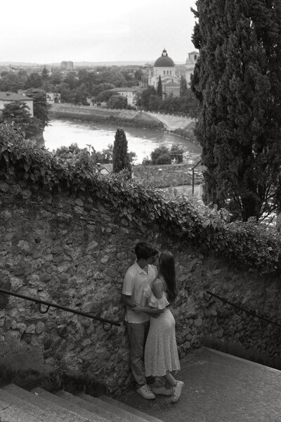 Oia elopement photographer