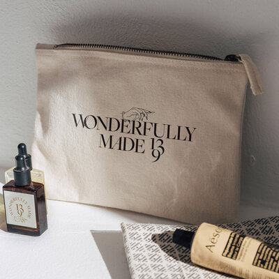 Cosmetic Pouch Mockups-sq