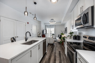 427-50 Lakebreeze kitchen (8)