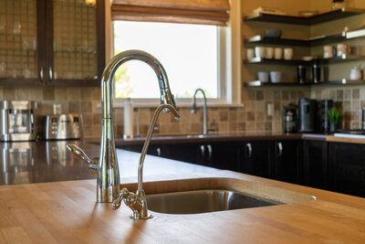 13762 Loyalist Parkway kitchen (8)