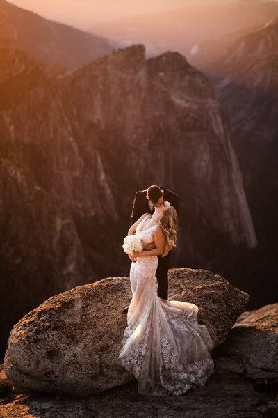 Aimee Flynn Photo Arizona Adventure Wedding + Elopement Photographer