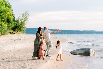 glen arbor family photographer