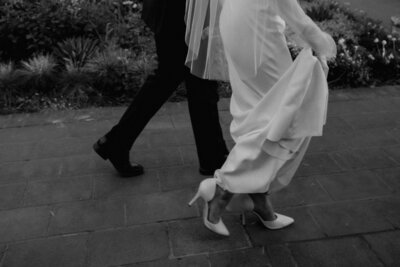 Capturing weddings at Sherman Gardens in Corona Del Mar, Orange County, CA. Dgiital & 35mm photography. Based in Los Angele, cA.