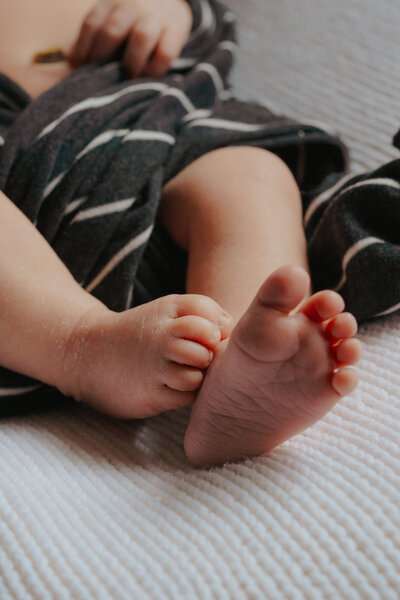 Lynch Family_Newborn 071