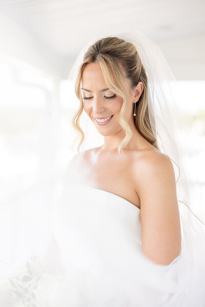 Kate_Matt_Bride_Prep-128_websize