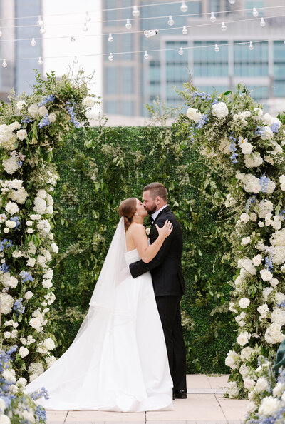 Corey Mady Seager outdoor wedding Tennessee