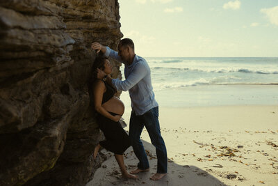 Thuy Tran Photos is a photographer in San Diego who does couples, elopements, and weddings.