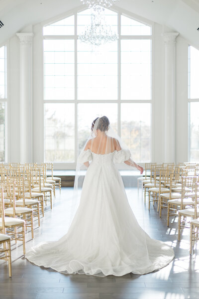 Bridal session at The Hillside Estate.