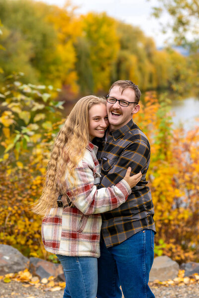 Fall engagement pictures at Gonzaga's MacArthur Lake in Spokane, WA