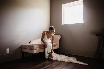 Personalized bridal makeup consultation by a top Houston makeup artist at Muse, designed to enhance natural beauty for Houston weddings and every Houston bride-to-be.