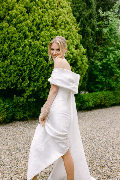 A wedding photo of a bride in a white dress at Villa Balbiano in Lake Como in Italy