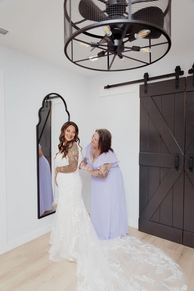 Bridal Suite getting ready at The Rosewood Venue in Mount Vernon Texas Bride dallas wedding photographer outdoor wedding