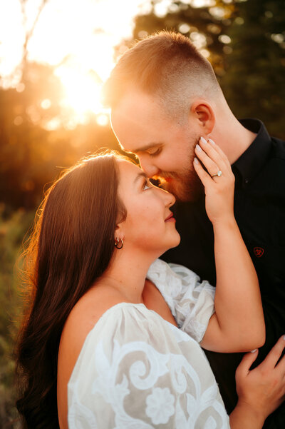 Family, maternity and wedding photographer specializing in authentic moments that tell a story