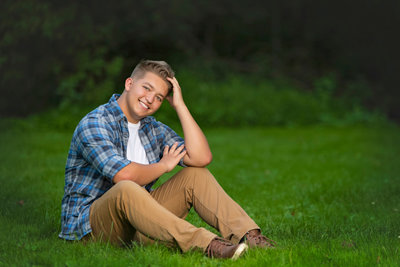 Senior Pictures in Hartford WI