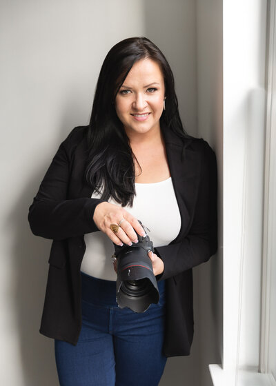 selfportrait-barbora-jones-photography-headshots-branding-photos-20