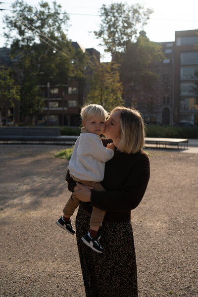 SIMPLESTORIES-05347