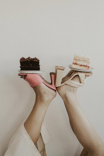 shoes-with-cake-on-them