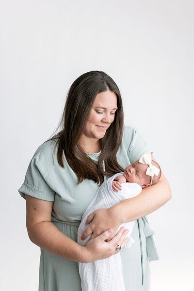 newborn photography savannah in studio