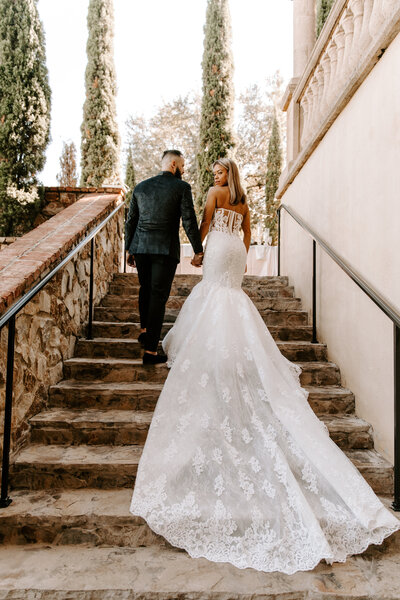 Bride and Groom Outdoor Wedding Portraits