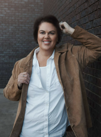 Join Kiki Rozema at the 'No Girl Left Behind' event, dedicated to empowering young women. Discover inspiring stories, actionable advice, and a supportive community focused on uplifting the next generation of female leaders.